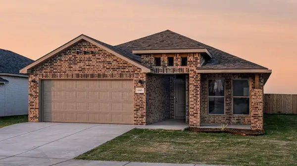 7207 7th Street, Lubbock, TX 79416