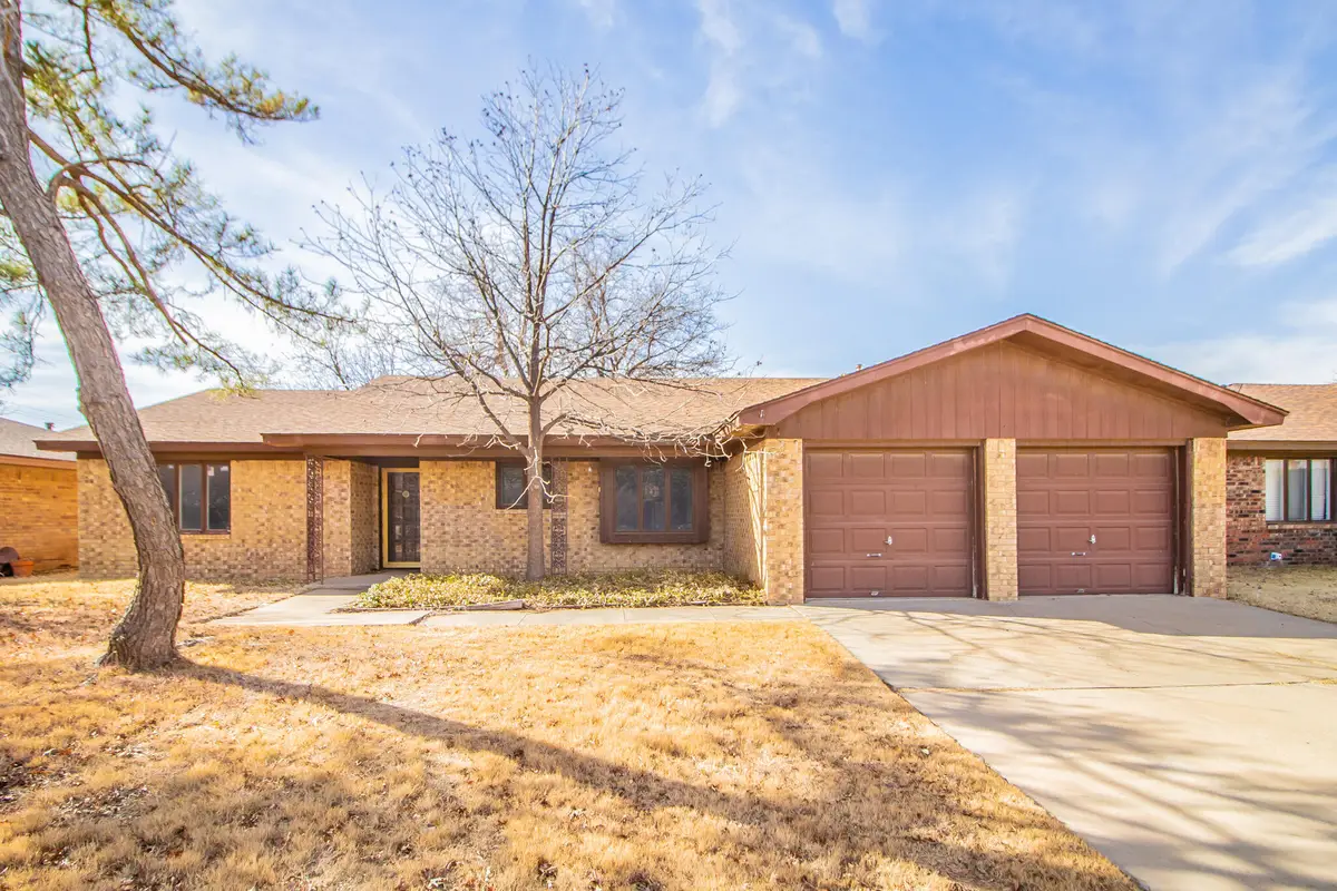 8012 Dover Avenue, Lubbock, TX 79424 - Image #1