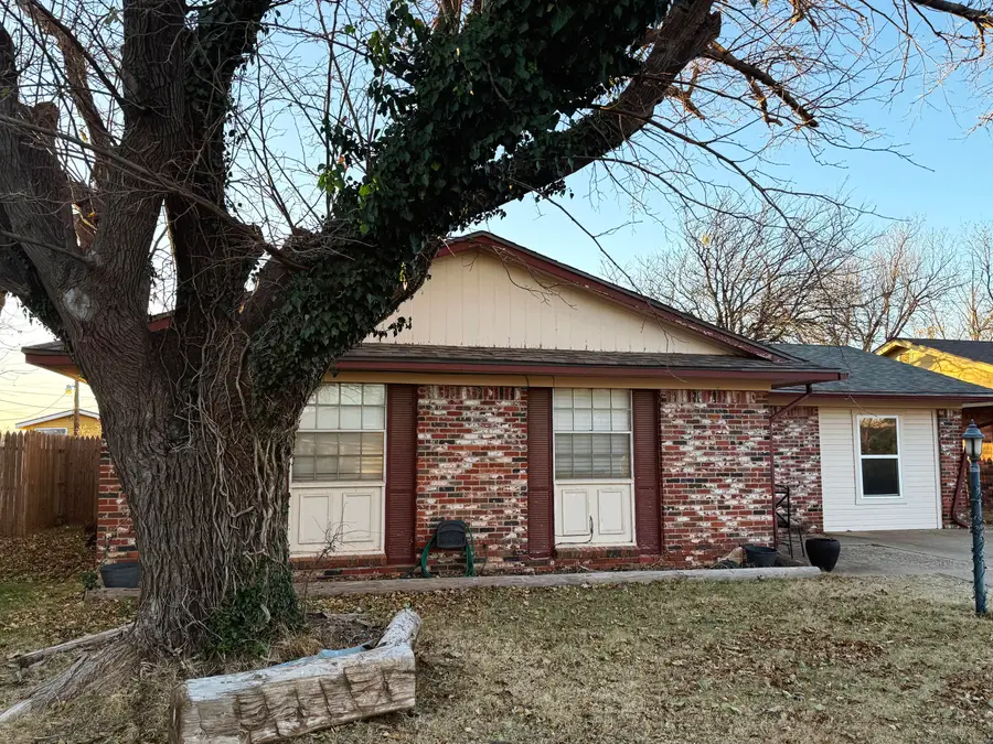 303 Mohawk Drive, Post, TX 79356 - Image #2