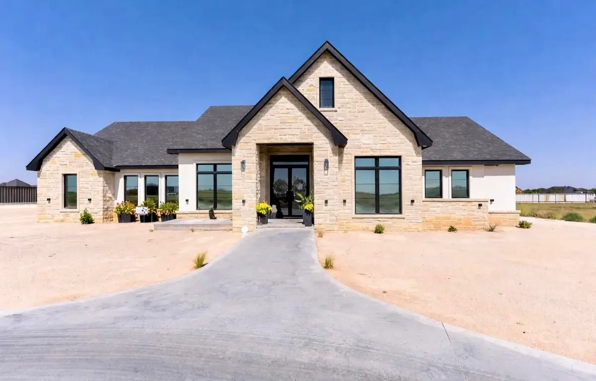 242 Co Rd 304, Seminole, TX 79360 - Image #1