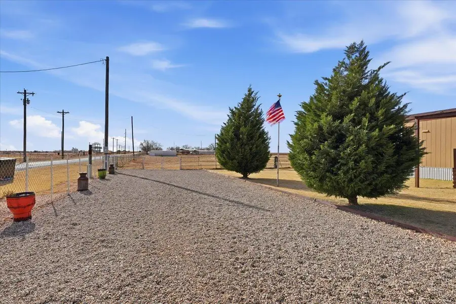 1181 County Road 387, Brownfield, TX 79316 - Image #3