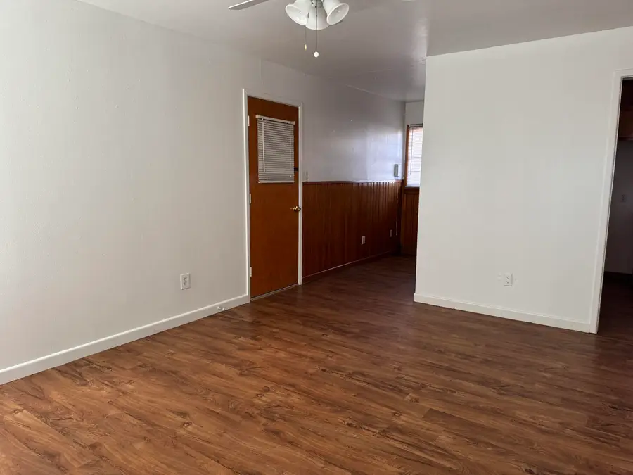 413 E Elm Street, Denver City, TX 79323 - Image #2