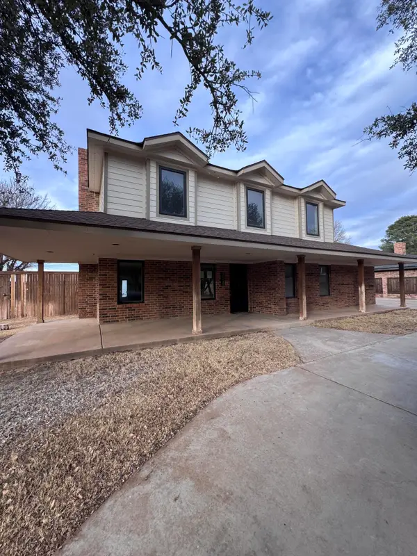 2508 N 4th Street, Tahoka, TX 79373