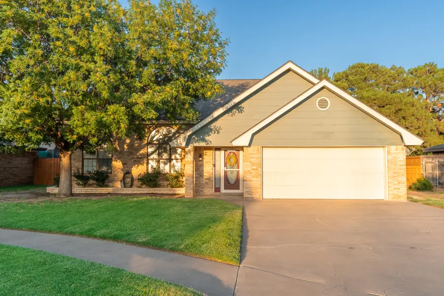 512 N Grover Avenue, Lubbock, TX 79416 - #2