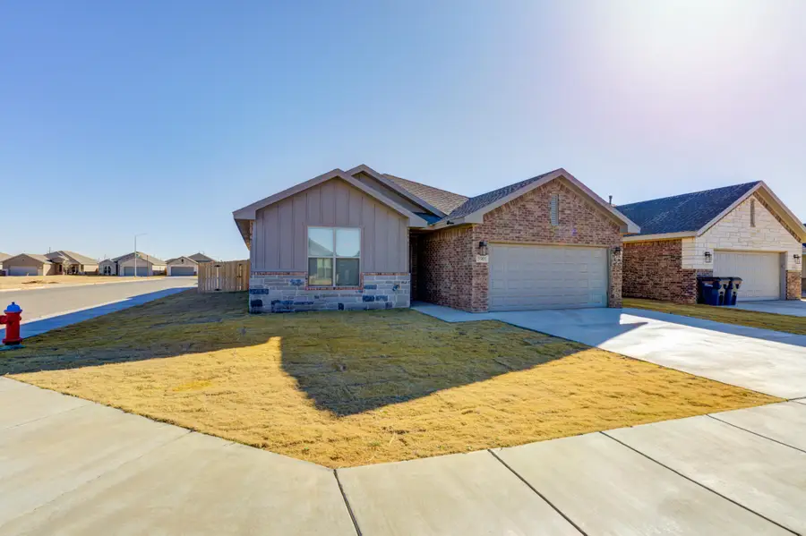 5901 Viola Avenue, Lubbock, TX 79407 - #3