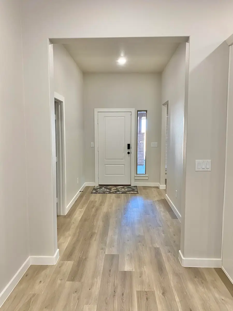 1209 E 30th Street, Wolfforth, TX 79382 - Image #3