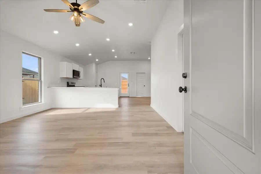 6308 Virginia Avenue, Lubbock, TX 79407 - Image #2