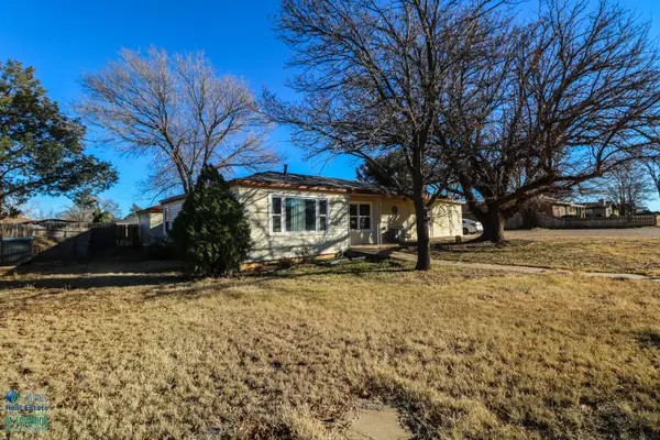 507 Boesen Street, Sudan, TX 79371