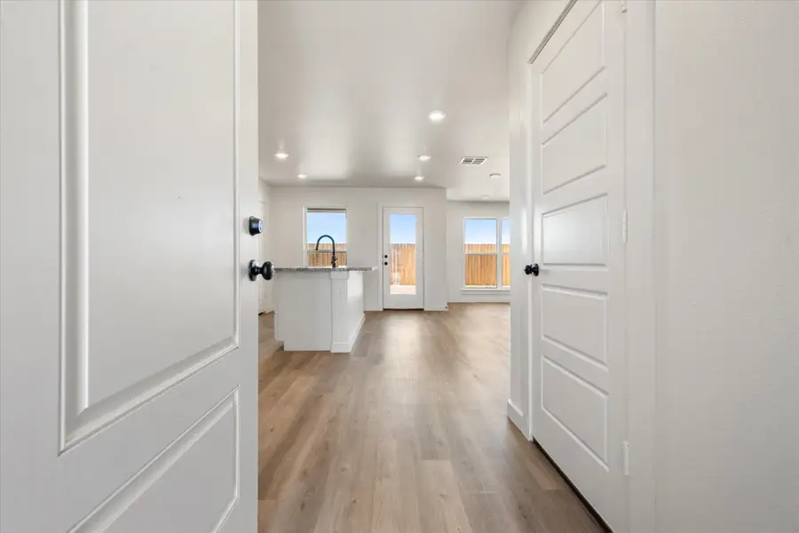 13810 Flint Avenue, Lubbock, TX 79423 - Image #2