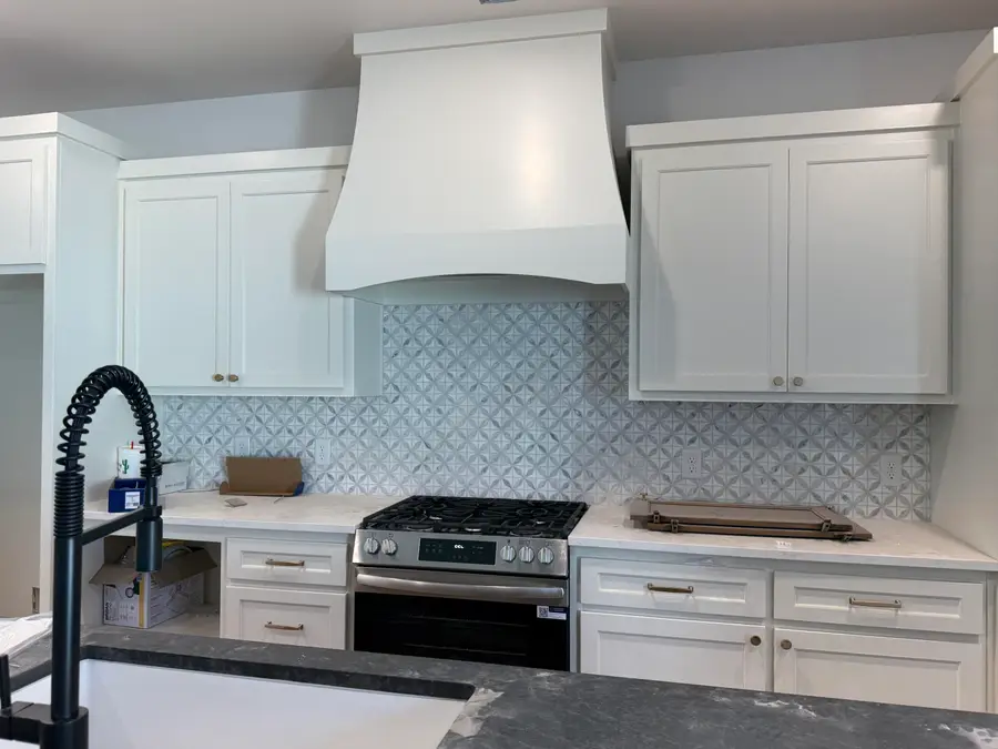 1215 N 6th Street, Wolfforth, TX 79382 - #2