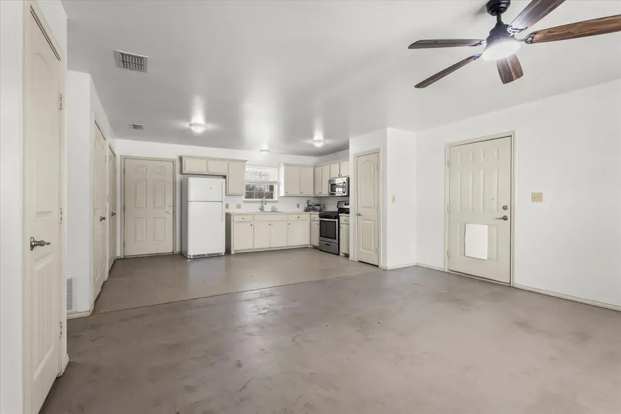 700 Avenue N, Ralls, TX 79357 - #3