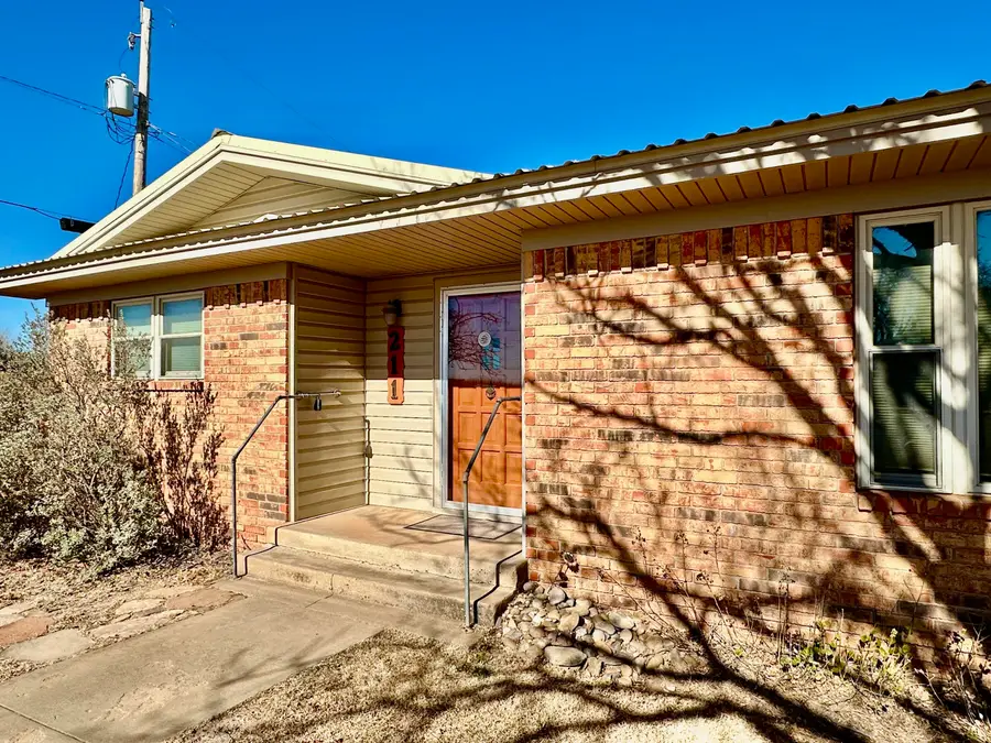 211 Cypress, Quitaque, TX 79255 - Image #2