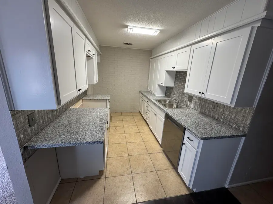 5236 17th Street, Lubbock, TX 79416 - Image #2