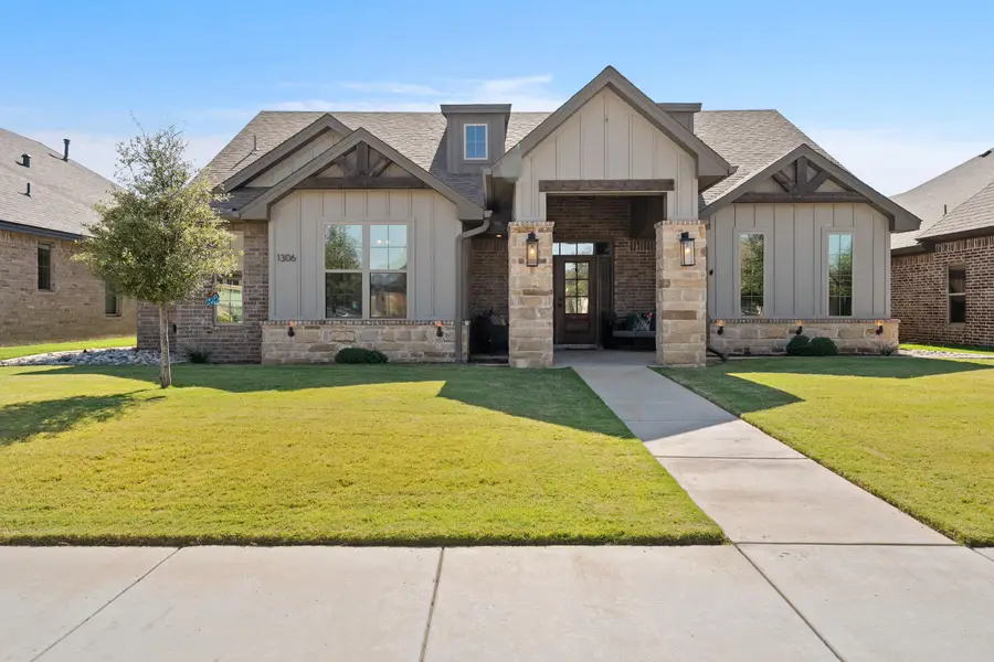 1306 Chaucer Lane, Wolfforth, TX 79382 - #2