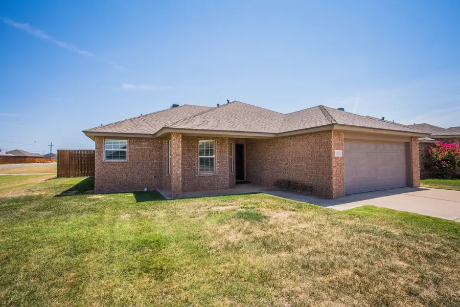 9801 Iola Avenue, Lubbock, TX 79424 - #3