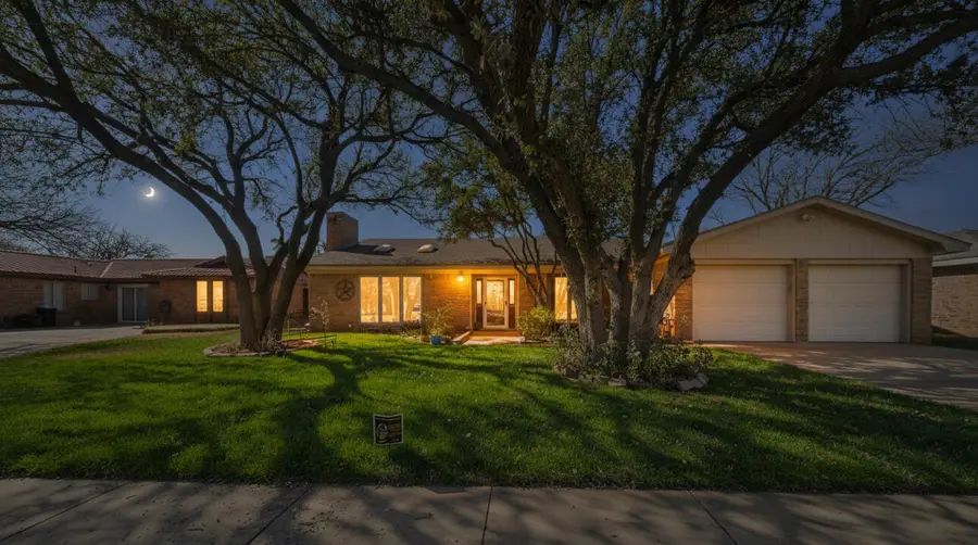 8606 Knoxville Avenue, Lubbock, TX 79423 - Image #2