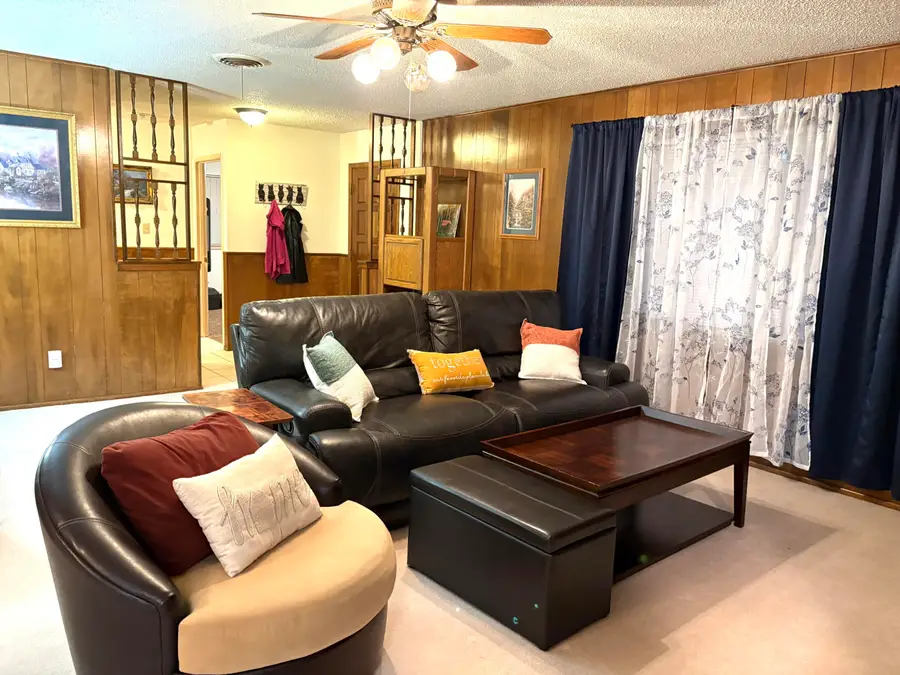 1807 E Reppto Street, Brownfield, TX 79316 - Image #3