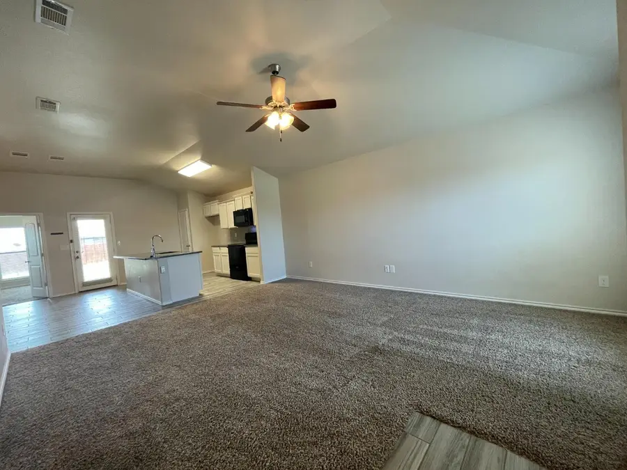 7513 103rd Street, Lubbock, TX 79424 - #2