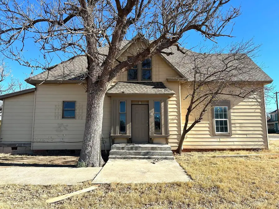 510 W 12th, Plainview, TX 79072 - #2