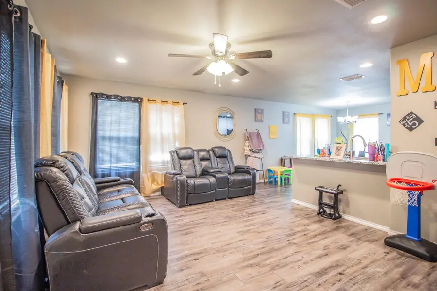 1806 E Harvard Street, Lubbock, TX 79403 - Image #3