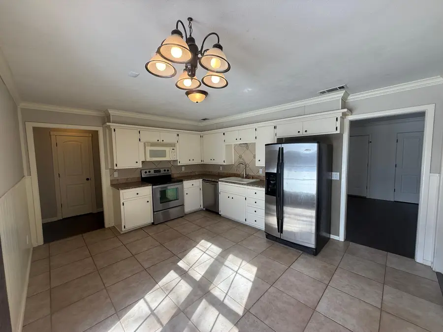 4823 10th Street, Lubbock, TX 79416 - Image #2