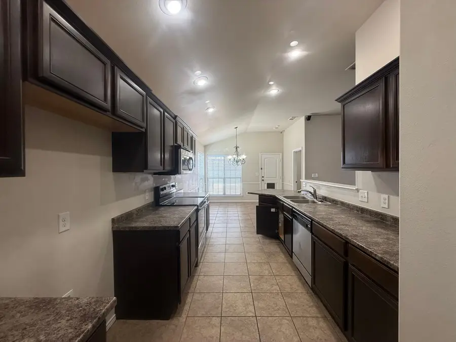 6539 37th Street, Lubbock, TX 79407 - #2