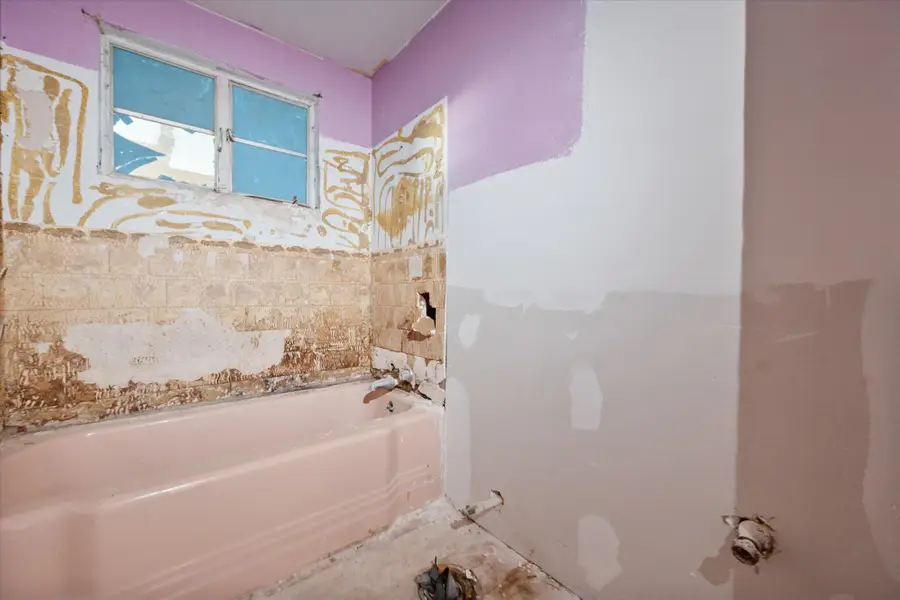 605 17th Street, Levelland, TX 79336 - #2