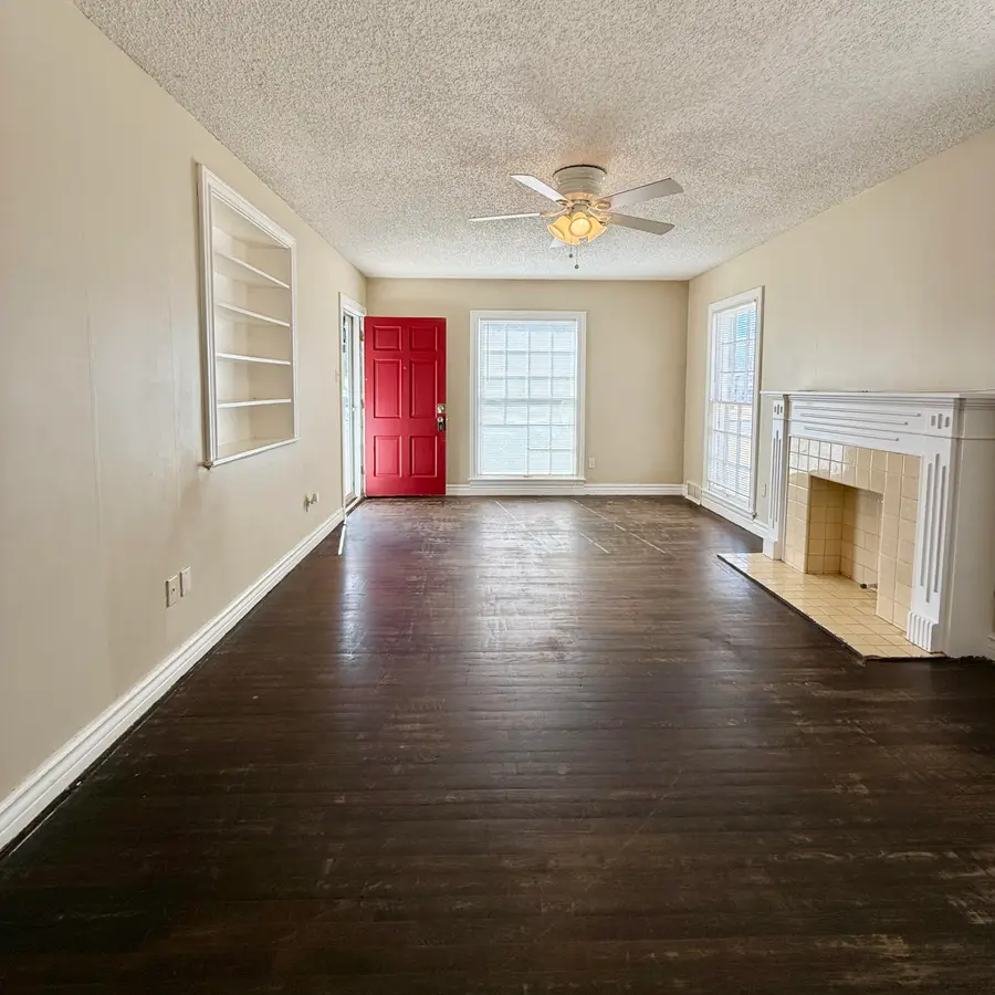 2422 30th Street, Lubbock, TX 79411 - Image #2