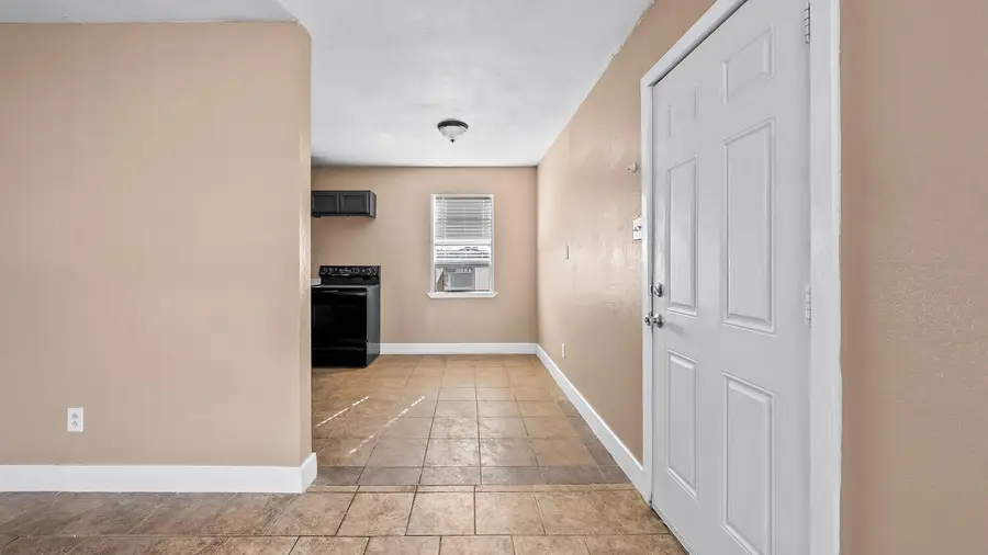 6215 24th Street, Lubbock, TX 79407 - #2