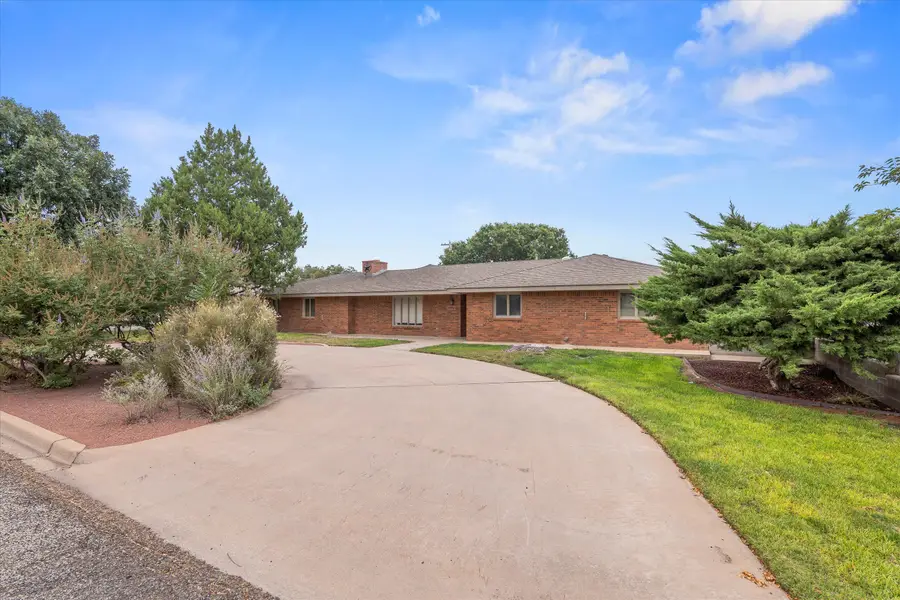 1716 W Avenue H, Muleshoe, TX 79347 - #2