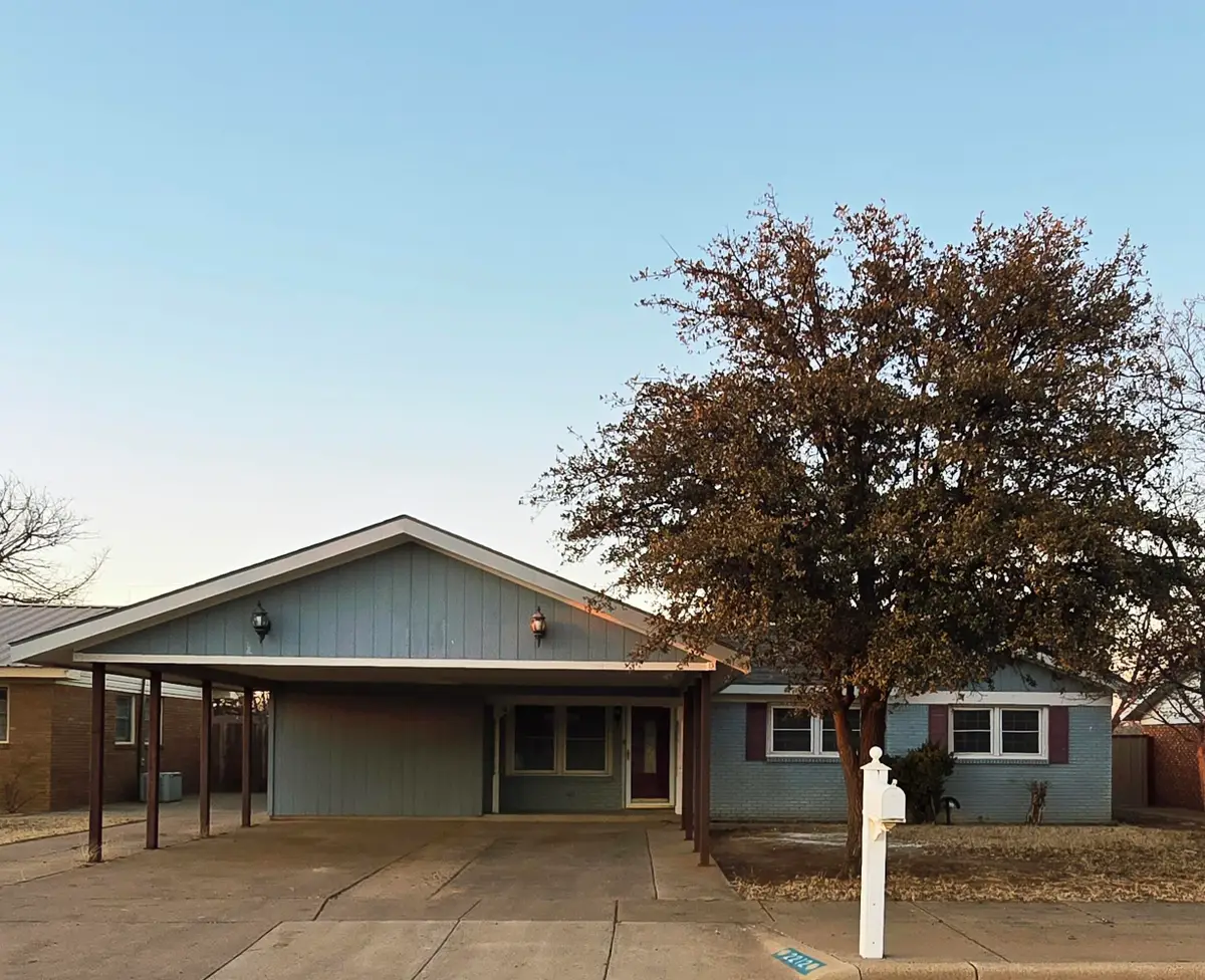 2212 S 1st Place, Lamesa, TX 79331 - #1