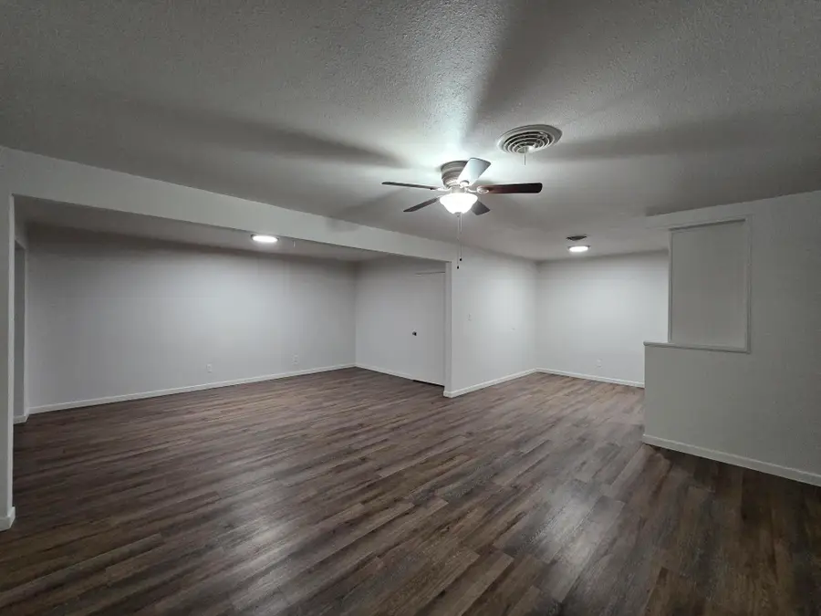 2212 S 1st Place, Lamesa, TX 79331 - #2