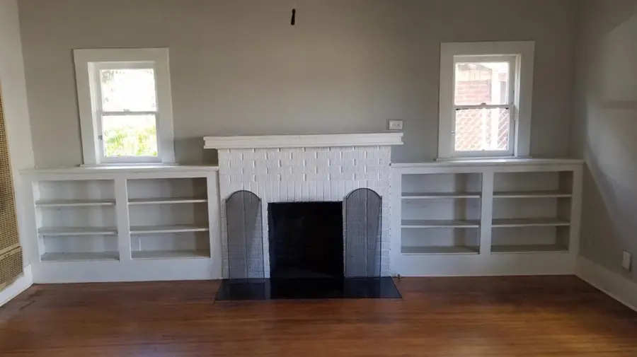 1810 Avenue R, Lubbock, TX 79401 - #2