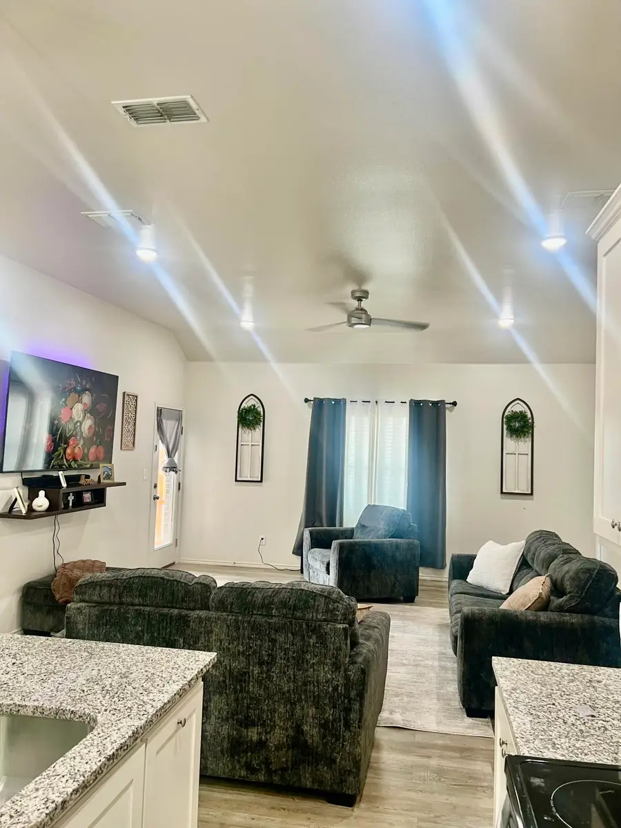 5615 Kemper Street, Lubbock, TX 79416 - #2