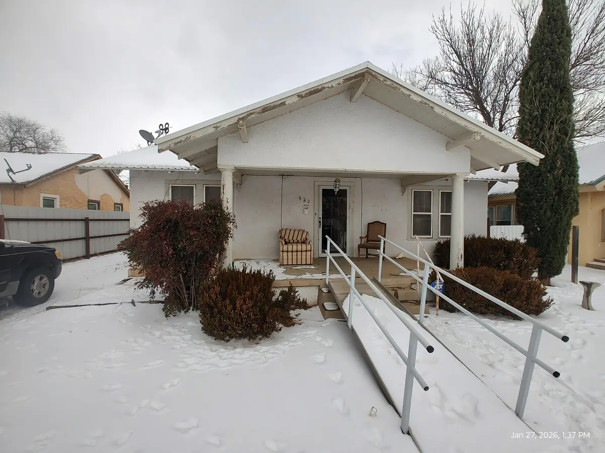 620 S 10th Street, Slaton, TX 79364 - #1