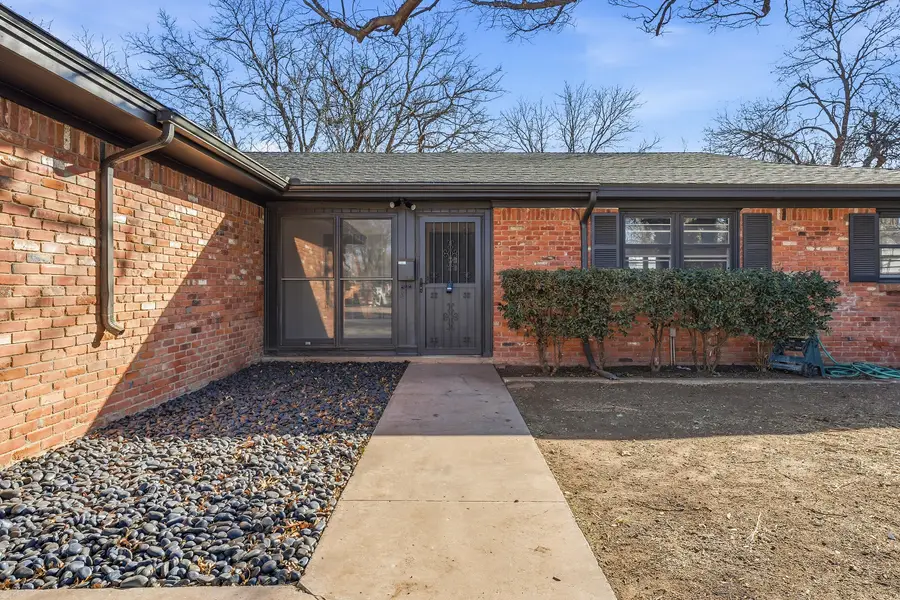 6007 Norfolk Avenue, Lubbock, TX 79413 - #3