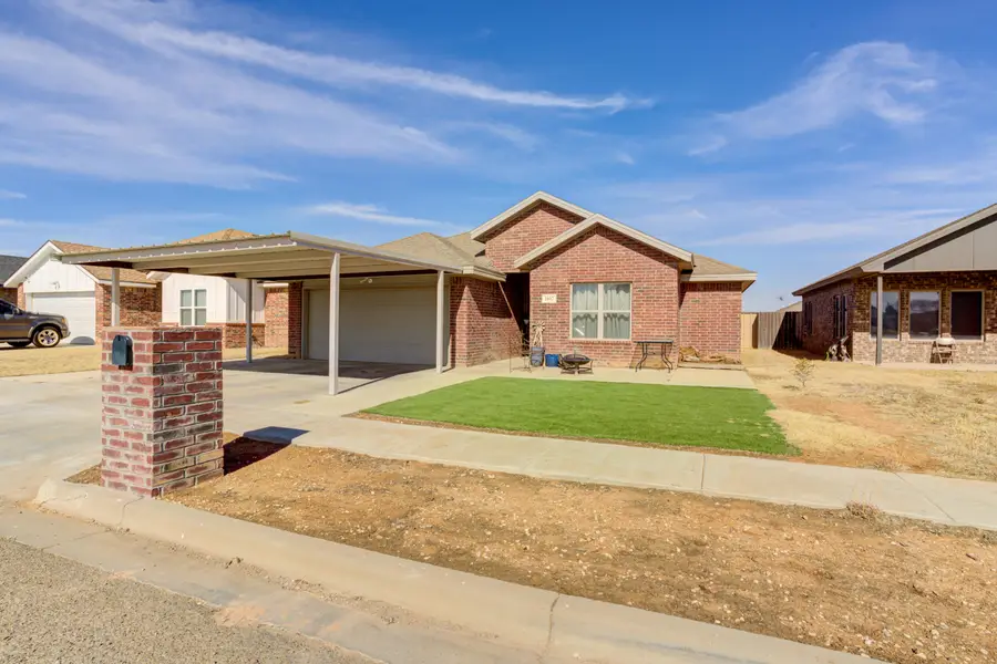 1807 E Grinnel Street, Lubbock, TX 79403 - #2