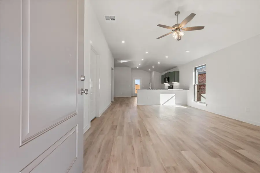 2414 Aberdeen Avenue, Wolfforth, TX 79382 - #2