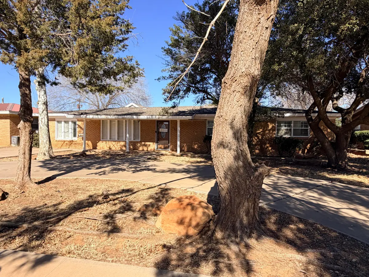 1315 E Hester Street, Brownfield, TX 79316 - #1