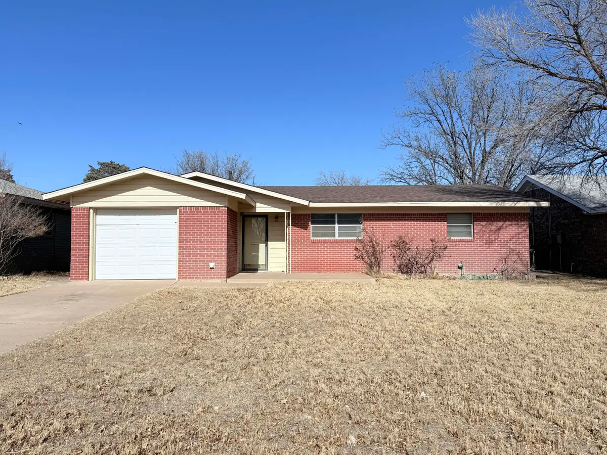 1706 W Avenue E, Muleshoe, TX 79347 - #1