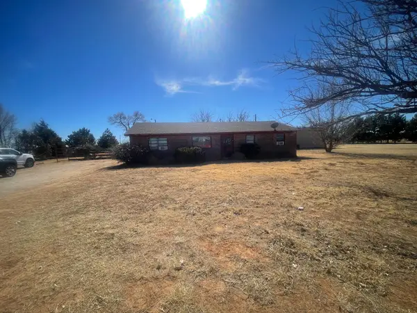 1717 Woodrow Road, Lubbock, TX 79423
