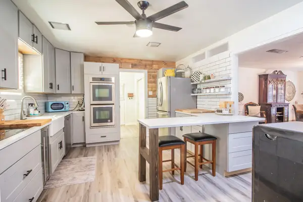 1301 E Buckley Street, Brownfield, TX 79316