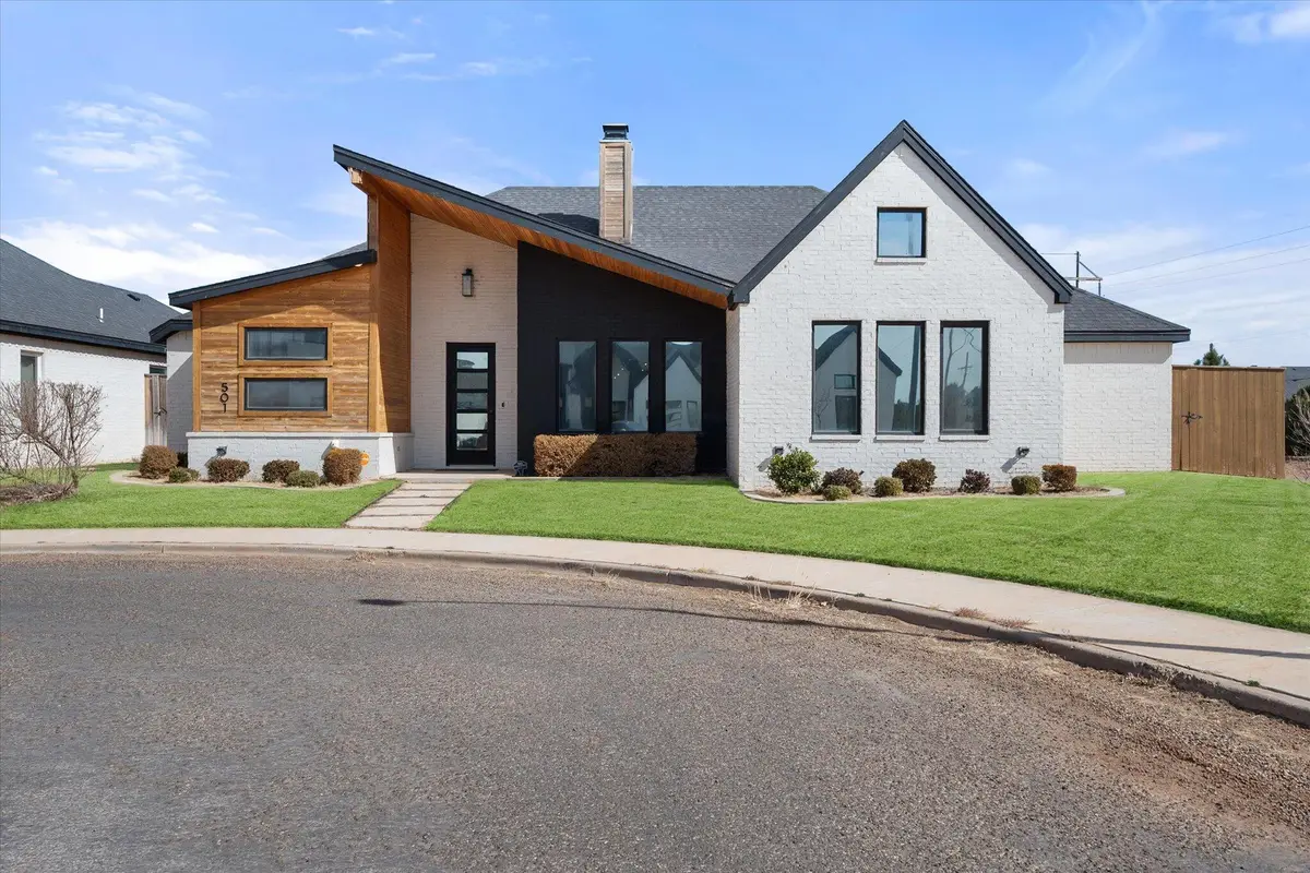 501 Brookshire Avenue, Wolfforth, TX 79382 - #1