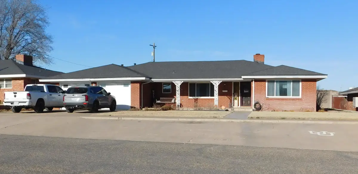 308 W Avenue J, Muleshoe, TX 79347 - #1