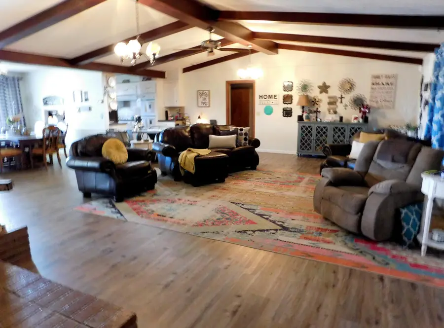 308 W Avenue J, Muleshoe, TX 79347 - #3