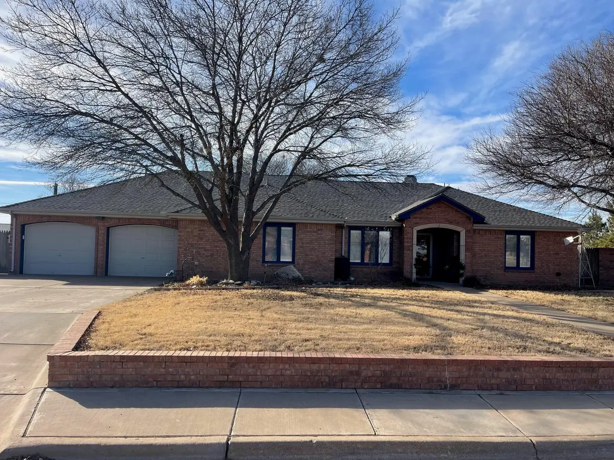 2529 N 1st Street, Tahoka, TX 79373 - #1