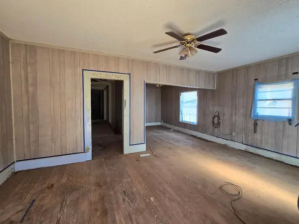 1506 N 1st Street, Lamesa, TX 79331