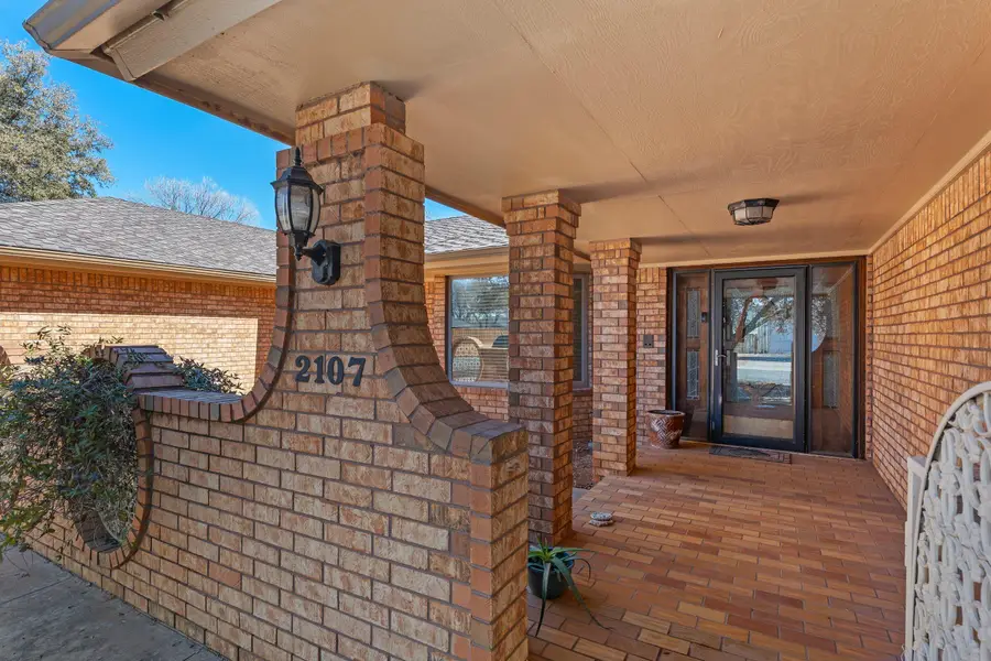 2107 Tech Drive, Levelland, TX 79336 - #3