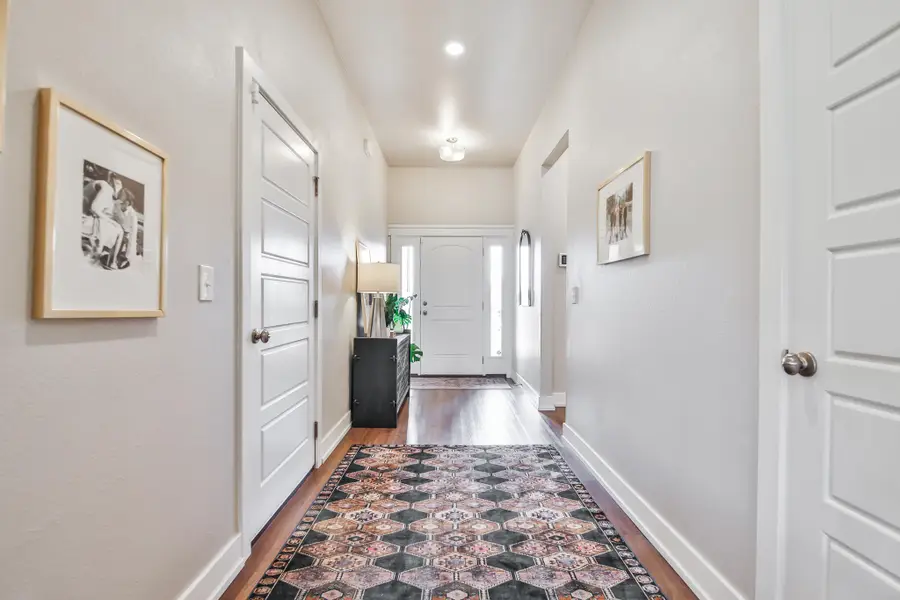 5910 Grinnell Street, Lubbock, TX 79416 - #3