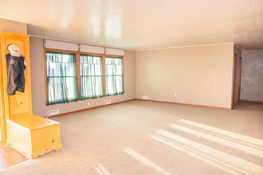 1201 N Avenue F, Denver City, TX 79323 - #3